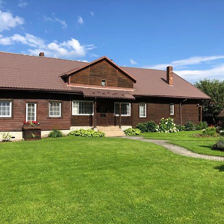 Mily Apartament Ustrzyki Dolne Luaran gambar