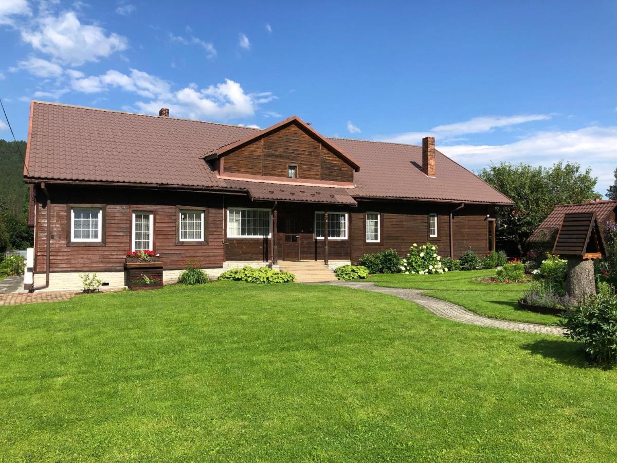 Mily Apartament Ustrzyki Dolne Luaran gambar